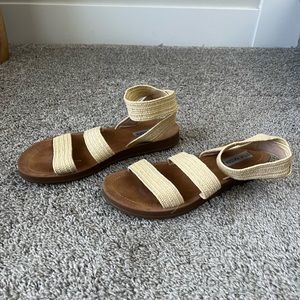 Steve Madden Sandals